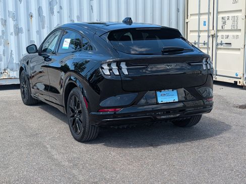 Used 2025 Ford Mustang Mach-E Premium w/ Sport Appearance Package image 6