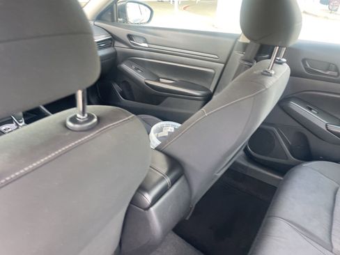 Used 2024 Nissan Altima 2.5 SV image 19