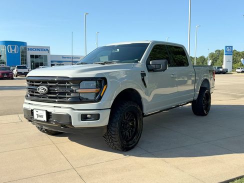 Used 2024 Ford F150 XLT w/ Equipment Group 302A MID AWD/4WD image 3