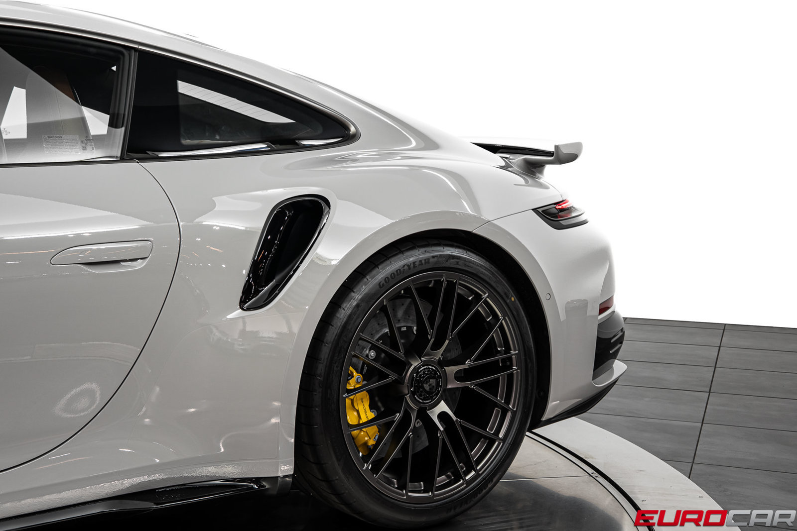 Used 2026 Porsche 911 Turbo S AWD/4WD image 16