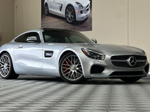 Used 2016 Mercedes-Benz AMG GT S image 2