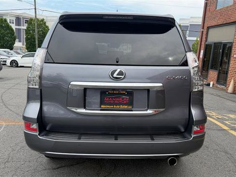Used 2020 Lexus GX 460 Premium w/ Premium Package AWD/4WD image 10