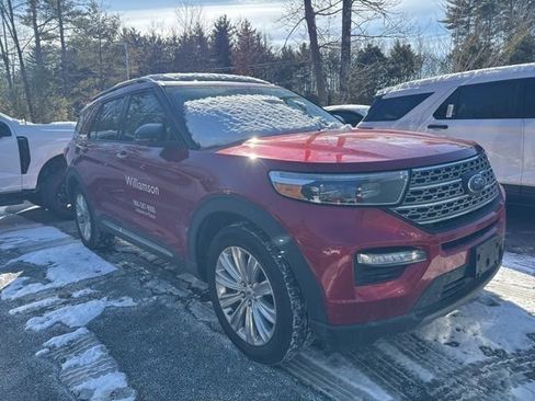 Used 2021 Ford Explorer Limited w/ Equipment Group 301A image 2