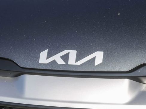 Certified 2024 Kia Sportage EX image 7