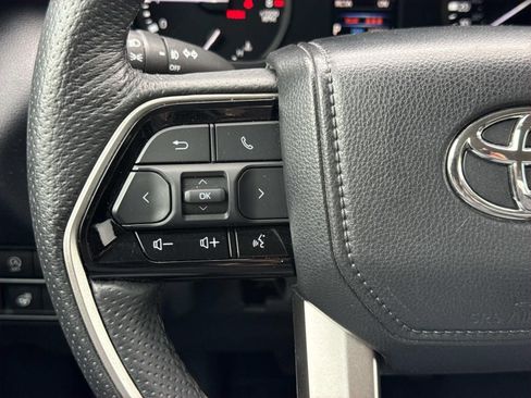 Used 2023 Toyota Tundra SR5 w/ SR5 Premium Package AWD/4WD image 15