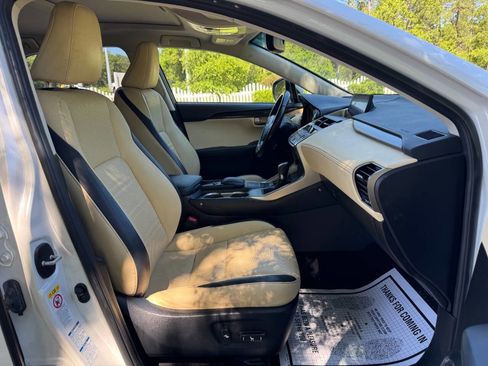 Used 2017 Lexus NX 200t AWD image 17