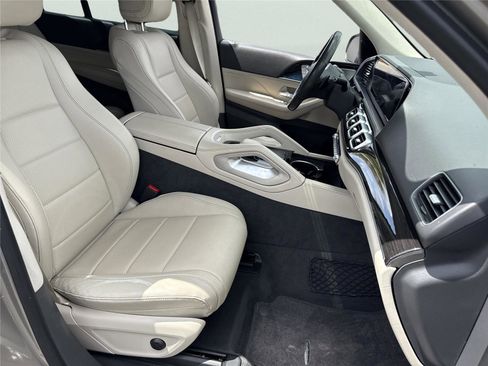 Used 2020 Mercedes-Benz GLE 350 4MATIC image 22