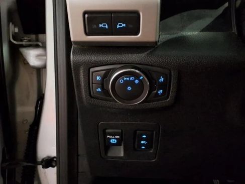 Used 2019 Ford F150 Lariat AWD/4WD image 19