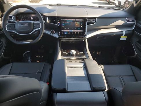 New 2026 Jeep Grand Wagoneer L Limited image 18