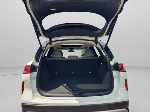 Certified 2023 INFINITI QX50 Luxe FWD image 26