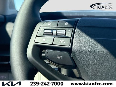 New 2026 Kia Sportage SX image 37