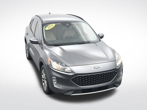 Certified 2021 Ford Escape SEL w/ Technology Package AWD/4WD image 25