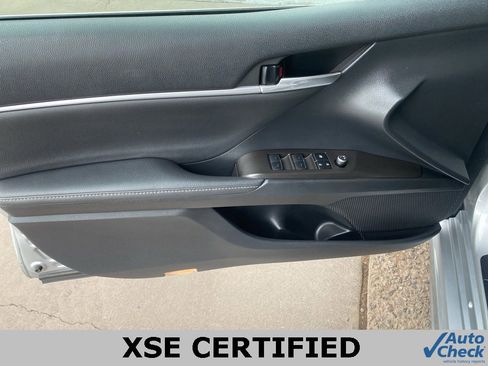 Used 2023 Toyota Camry XSE image 19