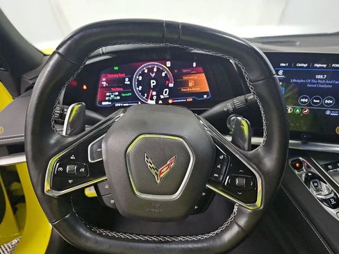 Used 2021 Chevrolet Corvette Stingray Preferred Conv w/ Z51 Performance Package RWD image 5