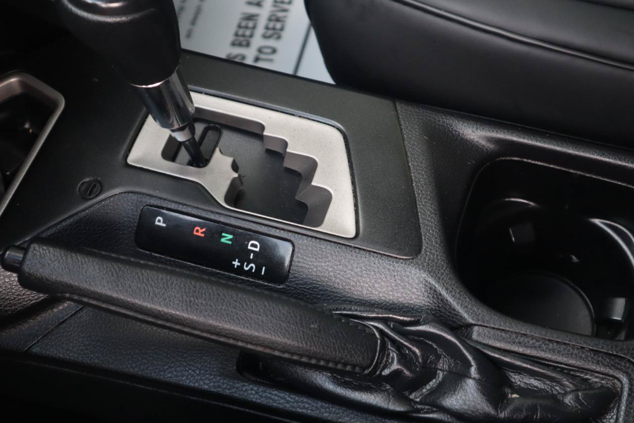 Used 2017 Toyota RAV4 XLE AWD/4WD image 66