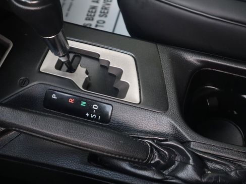 Used 2017 Toyota RAV4 XLE AWD/4WD image 66