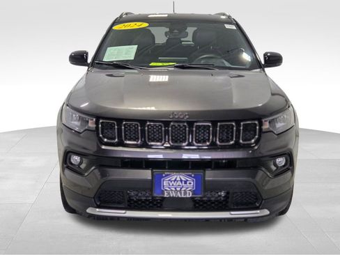 Certified 2024 Jeep Compass Limited image 16