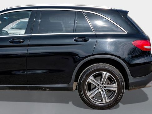 Used 2019 Mercedes-Benz GLC 300 image 11