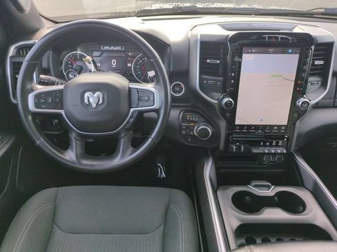 Used 2022 RAM 1500 Big Horn AWD/4WD image 30