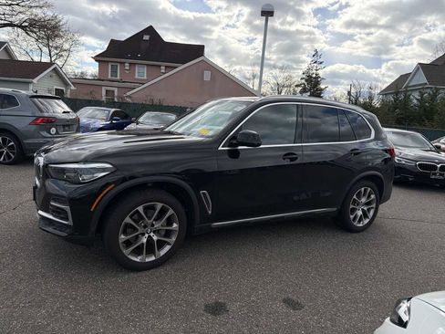 Certified 2022 BMW X5 xDrive40i w/ Premium Package image 4