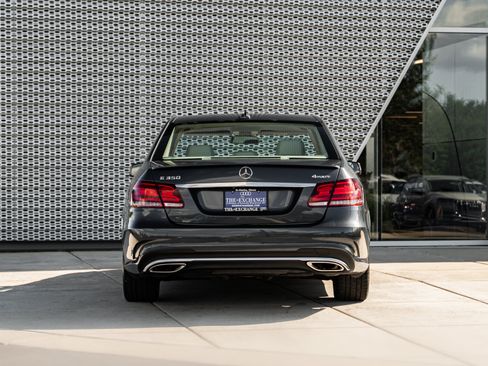 Used 2014 Mercedes-Benz E 350 4MATIC Sedan image 22