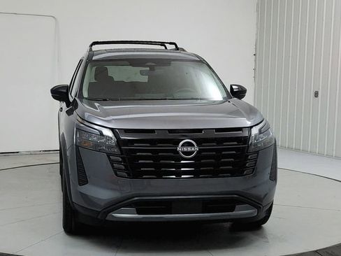 New 2026 Nissan Pathfinder SL w/ SL Premium Package FWD image 2