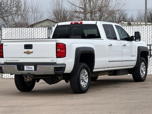 Used 2015 Chevrolet Silverado 3500 LTZ w/ Duramax Plus Package image 4