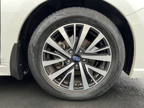 Used 2019 Subaru Legacy 2.5i Premium image 11