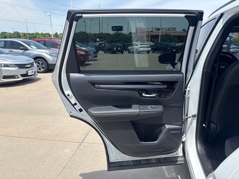 Used 2023 Honda CR-V Sport Touring image 38