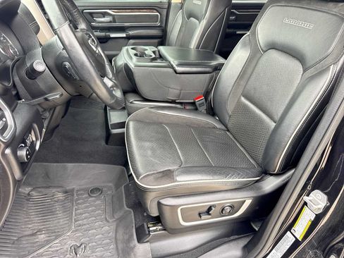 Used 2019 RAM 1500 Laramie AWD/4WD image 15