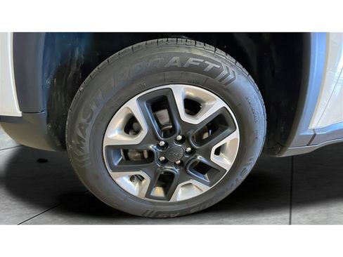 Used 2018 Jeep Compass Trailhawk w/ Leather Interior Group AWD/4WD image 21