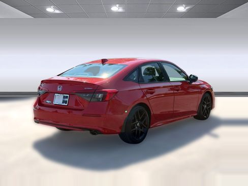 Used 2024 Honda Civic Sport image 9