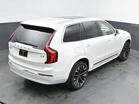 New 2026 Volvo XC90 B6 Ultra image 37