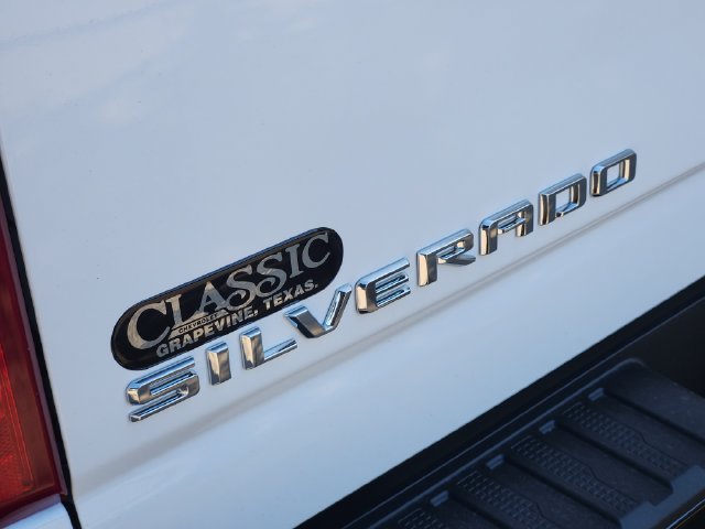 New 2026 Chevrolet Silverado 2500 Custom w/ Custom Value Package AWD/4WD image 9