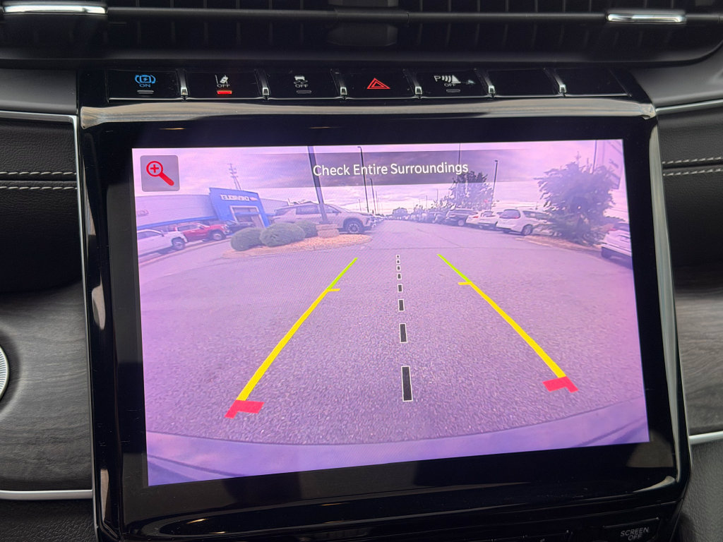 Used 2024 Jeep Grand Cherokee Limited 4xe AWD/4WD image 24