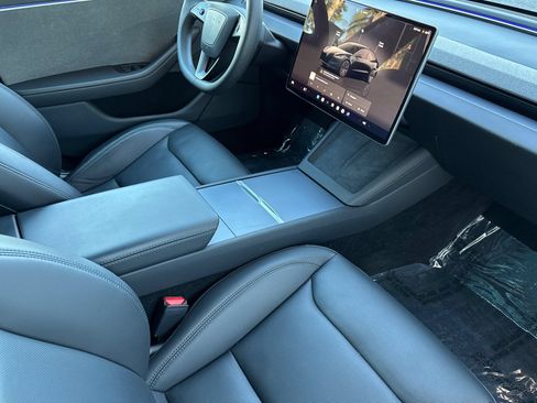 Used 2025 Tesla Model 3 Long Range RWD image 18
