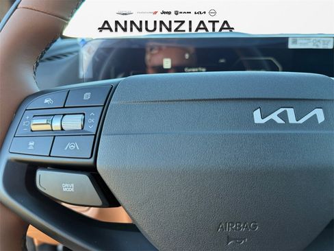 New 2026 Kia Sportage X-Line w/ X-Line Technology Package image 25