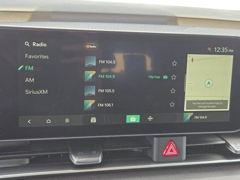 New 2026 Kia Carnival EX image 32