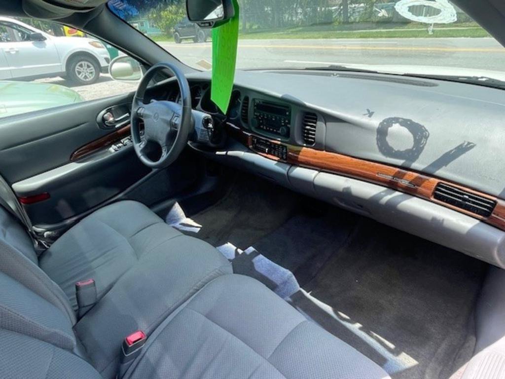 Used 2004 Buick Le Sabre Custom FWD image 11