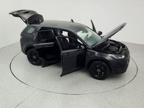 Certified 2025 Land Rover Discovery Sport S image 35