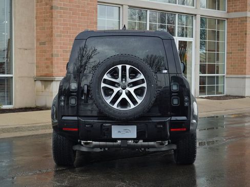 Used 2026 Land Rover Defender 110 X-Dynamic SE AWD/4WD image 5