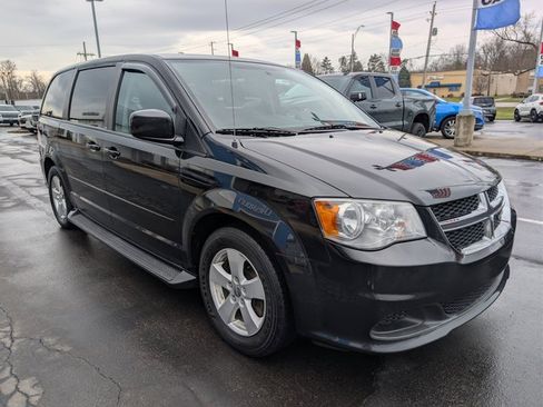 Used 2013 Dodge Grand Caravan SE image 7