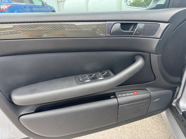 Used 2003 Audi RS 6 AWD/4WD image 11