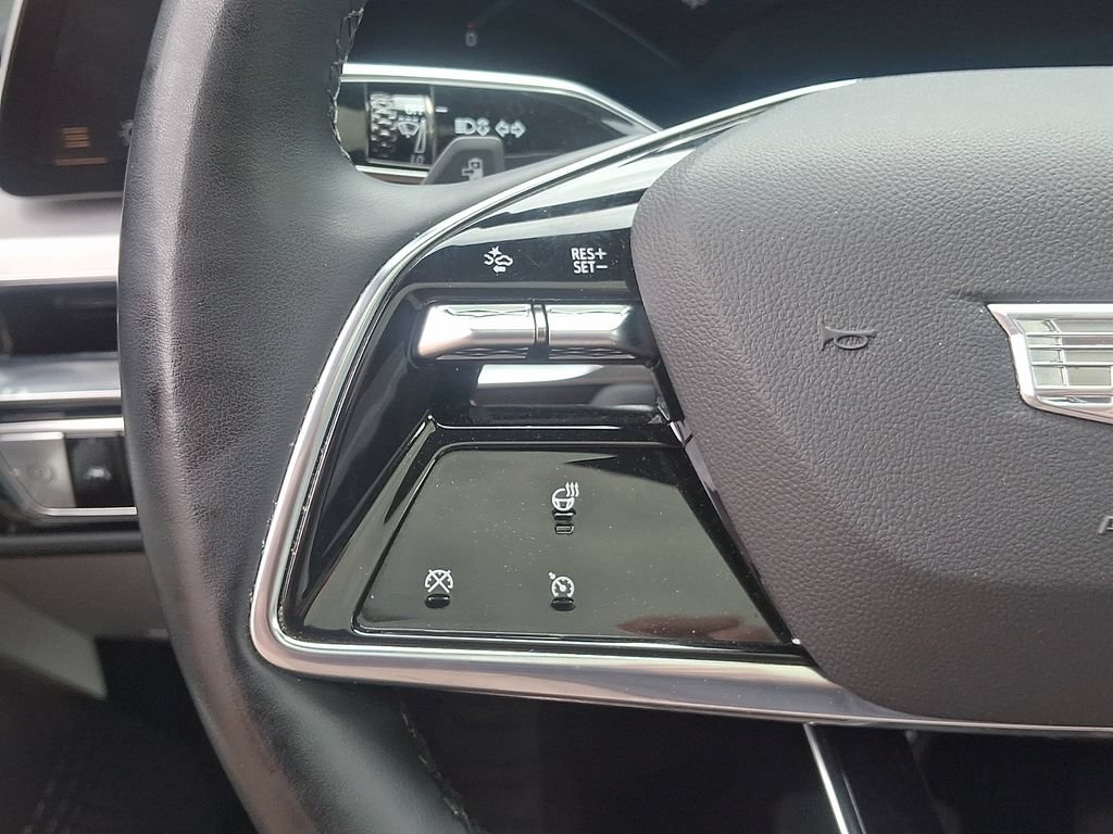 Used 2024 Cadillac Lyriq Sport AWD/4WD image 22