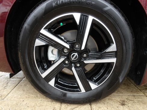 Certified 2025 Nissan Sentra SV w/ All-Weather Package image 10