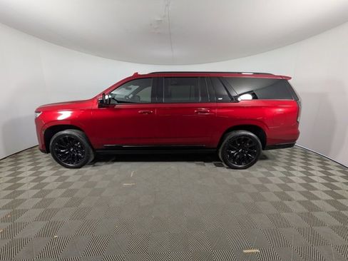 Certified 2024 Cadillac Escalade ESV Sport Platinum w/ LPO, ONYX Package image 28