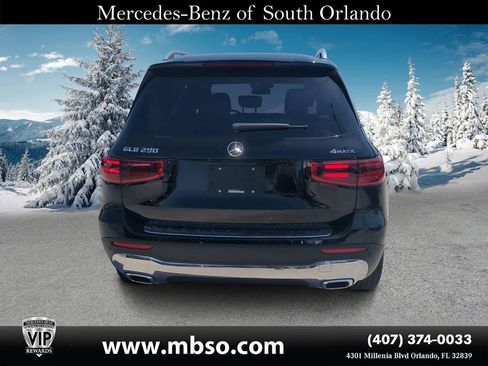 New 2024 Mercedes-Benz GLB 250 4MATIC image 3