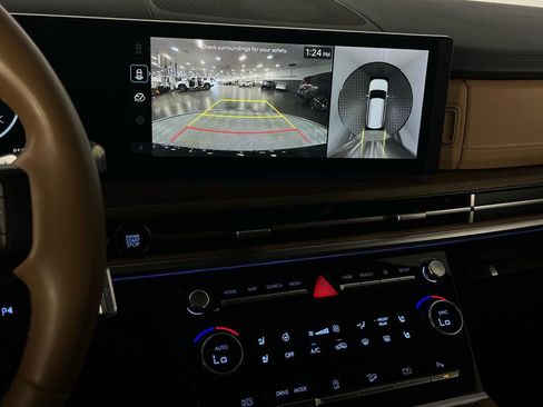 Used 2024 Hyundai Santa Fe Limited image 19