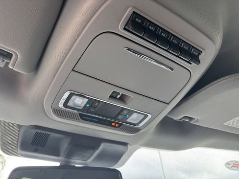 New 2026 Ford F250 Lariat AWD/4WD image 38