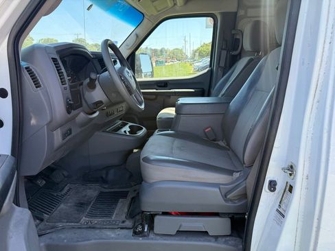 Used 2020 Nissan NV 2500 SV RWD image 9
